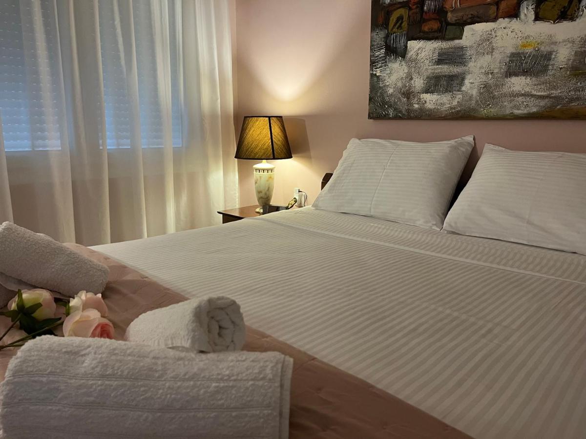 Kavala Port Apartments エクステリア 写真