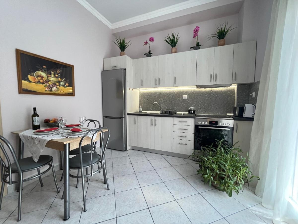 Kavala Port Apartments エクステリア 写真